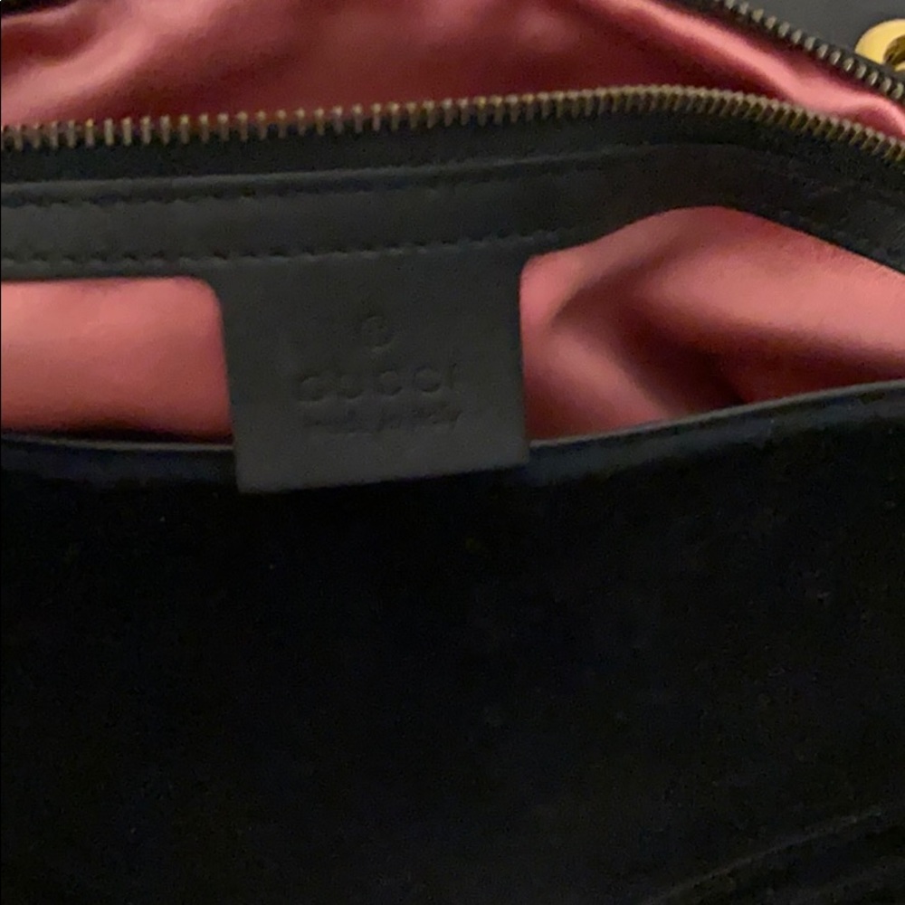 Gucci Marmont velvet handbag - Picture 5 of 14